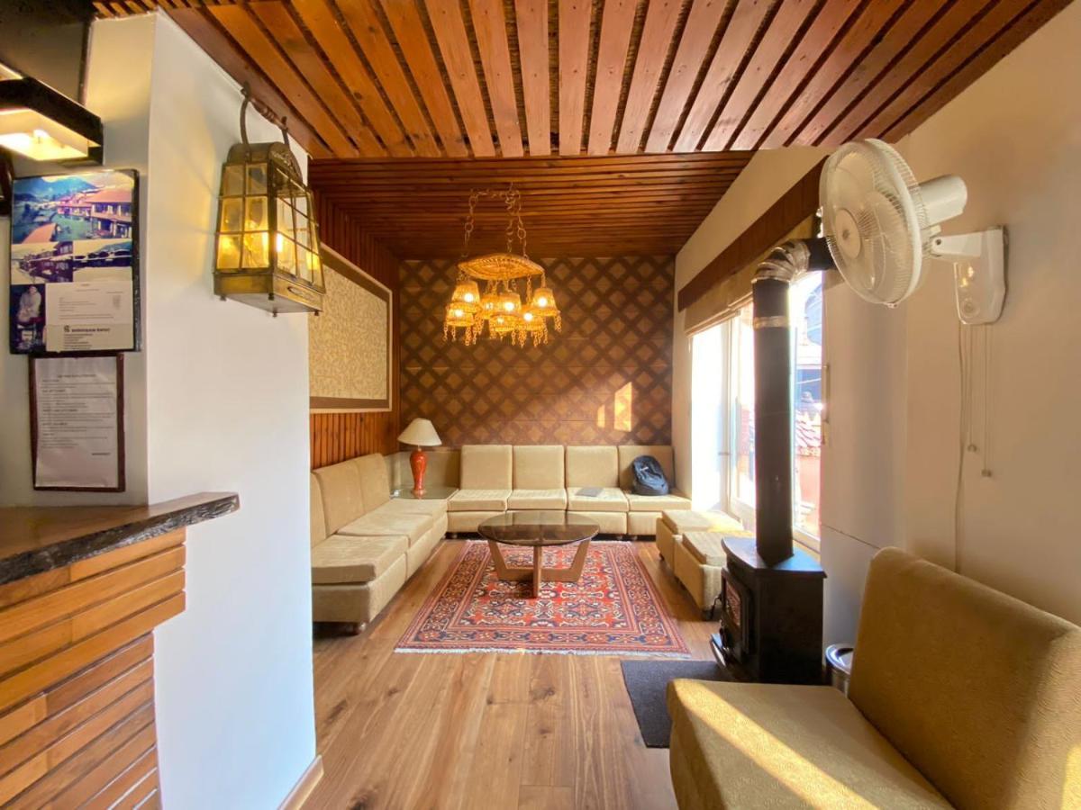 100 m2, 1 yatak odalı, 1 banyolu , Pahalgam bölgesinde Dış mekan fotoğraf