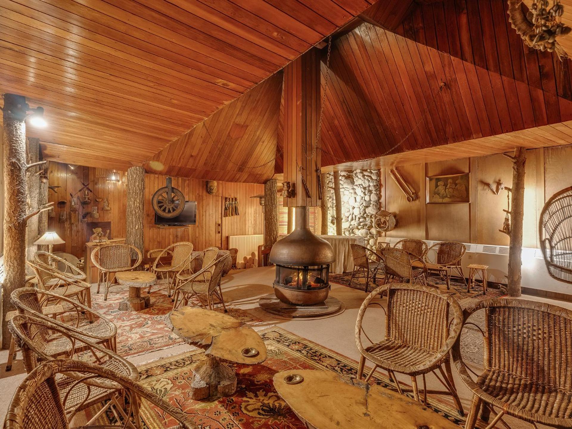 100 m2, 1 yatak odalı, 1 banyolu , Pahalgam bölgesinde Dış mekan fotoğraf