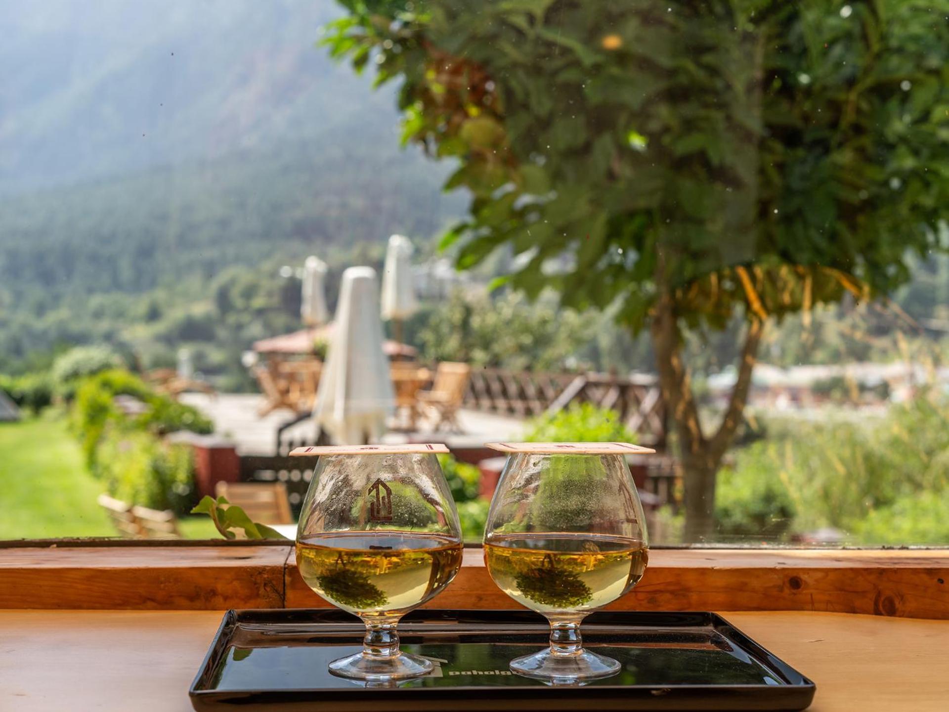 100 m2, 1 yatak odalı, 1 banyolu , Pahalgam bölgesinde Dış mekan fotoğraf